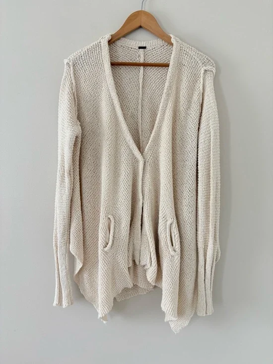 Free People Baja Circle Back Shark Hem Cardigan Cream Snap Front Size Large - Picture 2 of 12